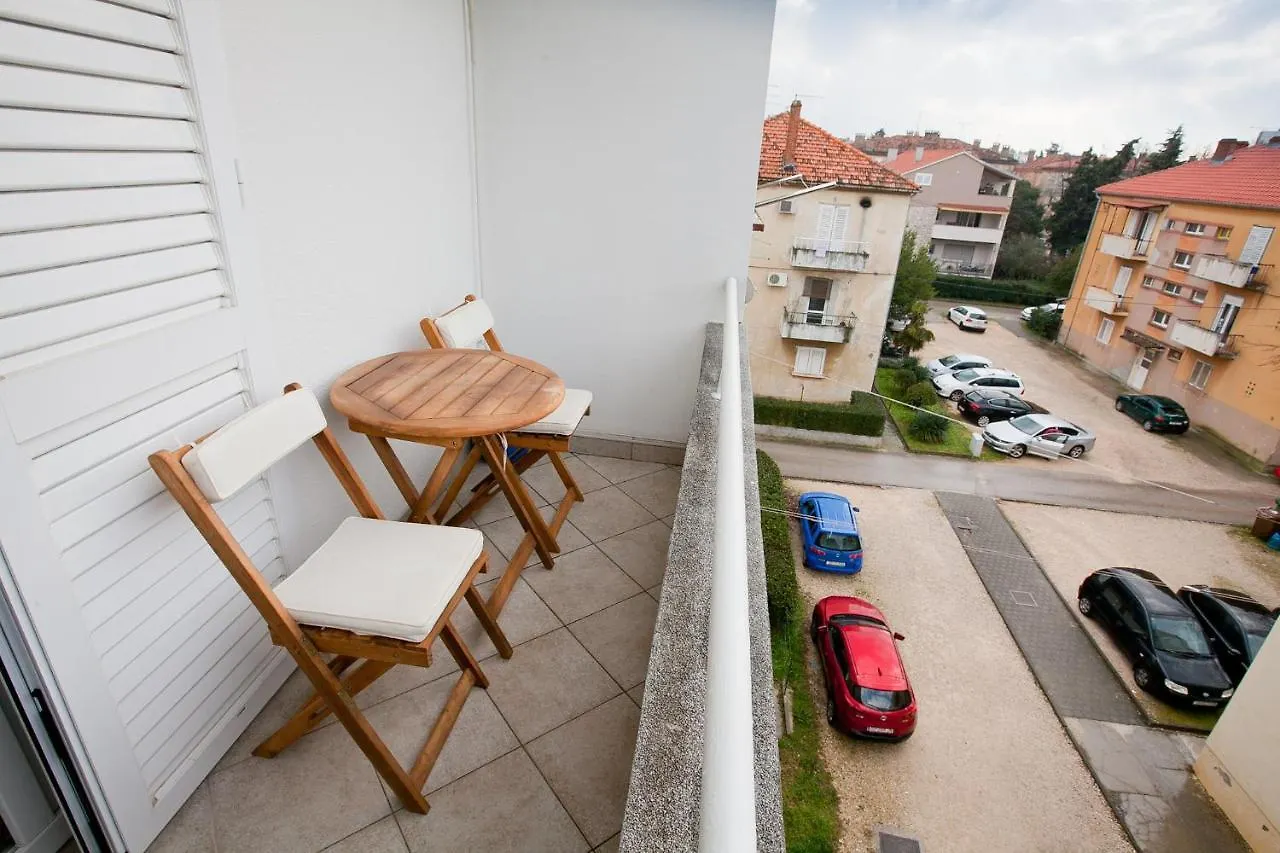 Sunny & Relaxing Apartment Zadar